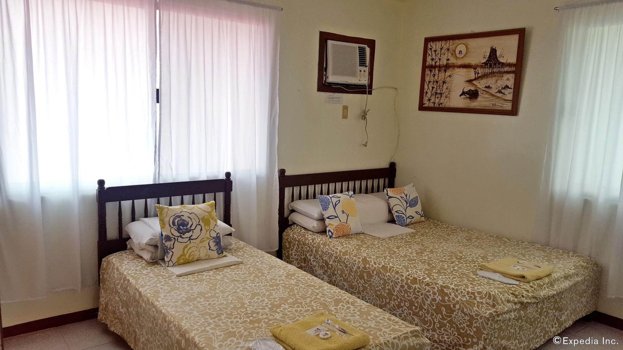 Lola Itang Pension House Tiniguiban المظهر الخارجي الصورة