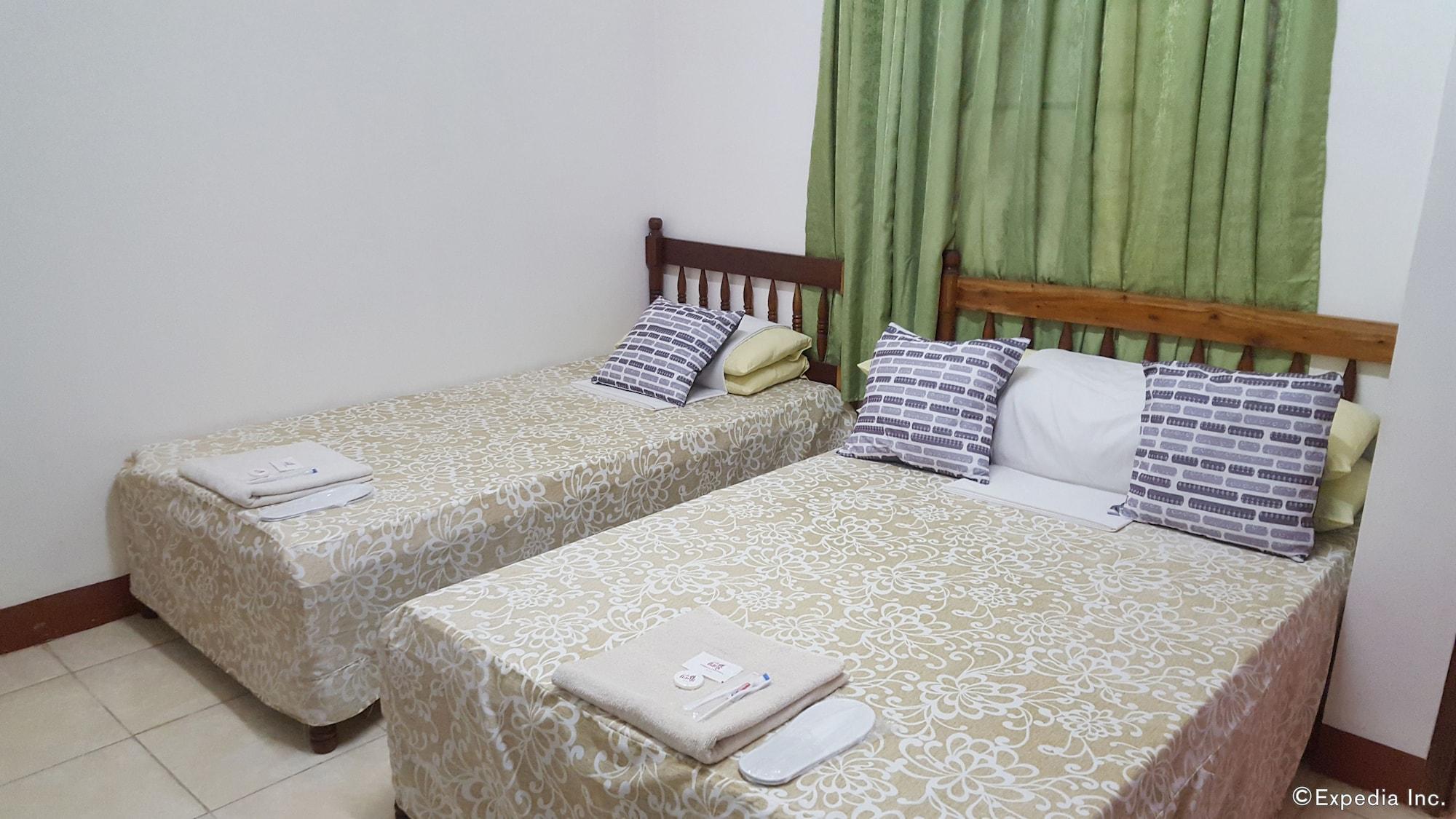 Lola Itang Pension House Tiniguiban المظهر الخارجي الصورة